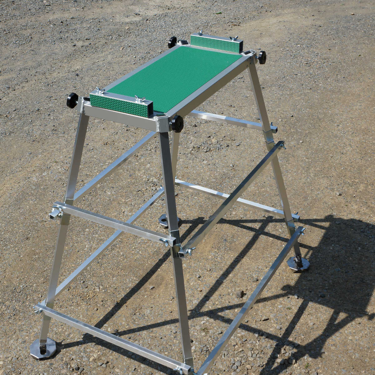 立ちこみ台　アルミ　須永工業